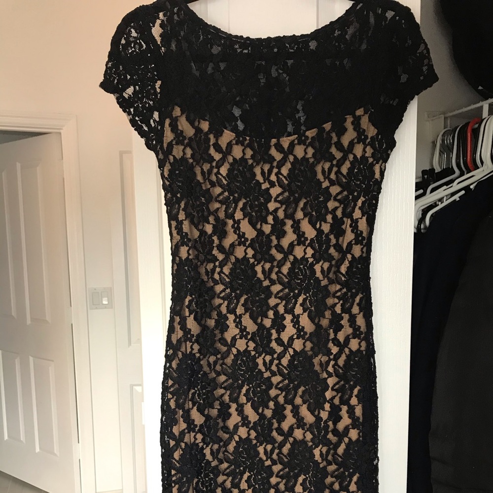Black & Nude lace bodycon cocktail dress